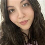 Graduada en estudios ingleses y en posesión del máster de profesorado. Imparto clases de inglés y francés para todos los niveles. Clases presenciales y online.Aportación de material extra, explicaciones, dudas… Clases online: videollamada, documento dri